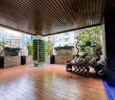 Salcedo Village Apartamento | Convertible Solo Budget Studio in Salcedo Village