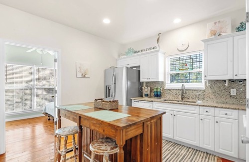Fort Morgan Casa | Cookie's Cottage