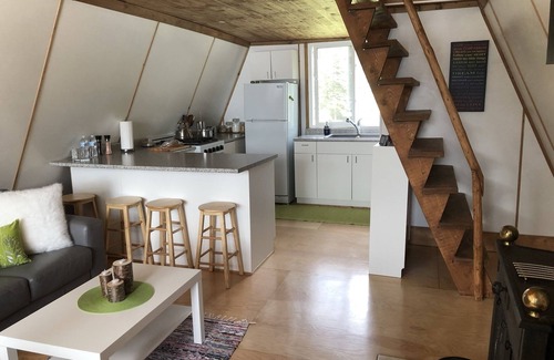 Stikine Region Chalet De Esquí | Cooks and Puppies Hideaway