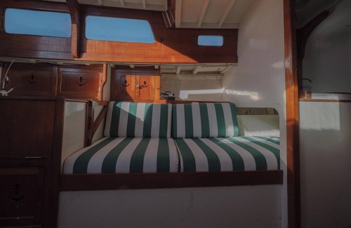Marina del Rey Alquiler De Eote | Cool 1-bedroom boat in Marina del Rey