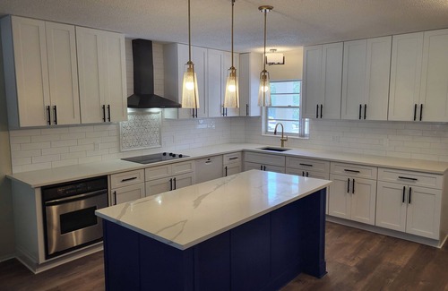 On Top of The World Condominio | Cool 2-bedroom 2 bath condo in Clearwater with WiFi