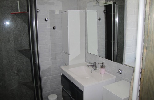 Szeged Apartamento | Cool 2-bedroom apartment with AC in Szeged