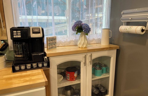 Ashtabula Casa | Cool 4-bedroom house with AC in charming Ashtabula