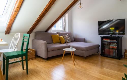 Split Apartamento | Cool attic apartment Marina