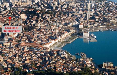 Split Apartamento | Cool attic apartment Marina
