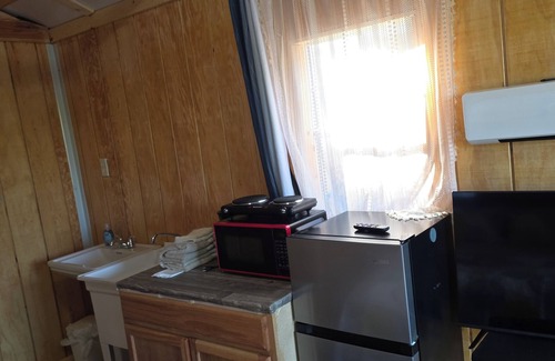 Carrolls Cabina | Cool cabin with AC in Kelso
