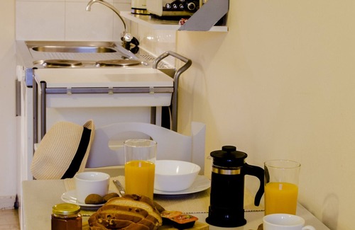 Karvelas Apartamento | Fresco, tranquilo, completo, estudios Nefeli.