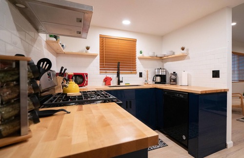 Twentynine Palms Casa | **Cool Coyote** 5 min to Joshua Tree NP* Pool*