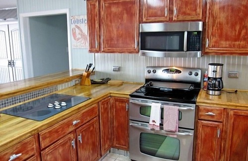 Midway Casa | Decoración genial @ $ 210 / nt! Oyster House Waterfront con muelle cerca de Savannah- Sleeps 8