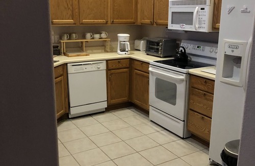 Kingman Casa | Cool Getaway Near Arizona Recreation