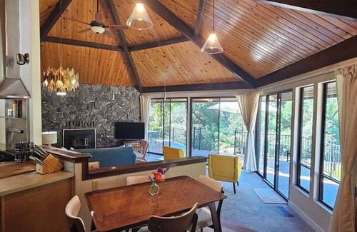 Auburn Casa | Cool off and Relax at the Little River Hideaway! Reserve your spot now!