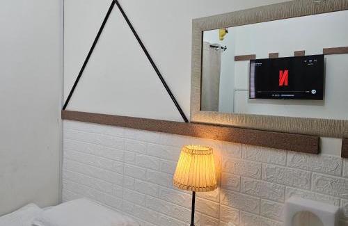 Ramat Gan Apartamento | Cool place - חדרים דלוקס - ליד בי"ח "שיבא"-"בלינסון"-"בר אילן"-"מכללת ר"ג" - חניית רכבים P חינם זמינה 24-7 - חשבונית מס