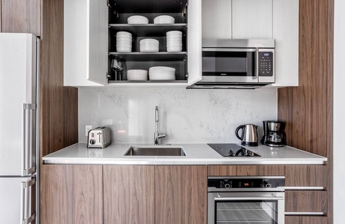 Seaport District Apartamento | Cool Seaport Studio w/ Fitness, close to Shopping & Dining, by Blueground