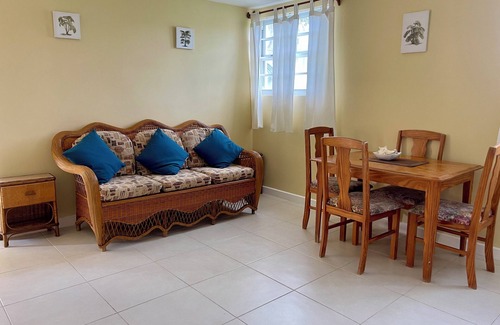Atlantic Shores Apartamento | Cool, Self Contained, spacious 1-bedroom apartment in Christ Church