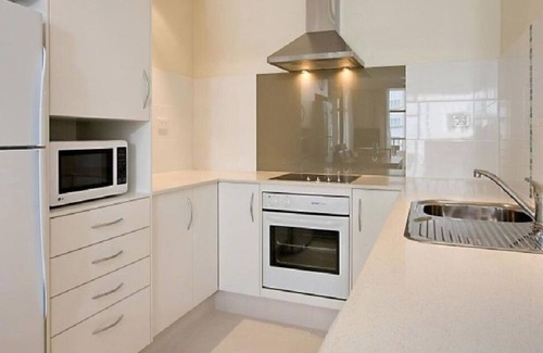 Coolangatta Complejo | COOLANGATTA BEAUTIFUL ABSOLUTE BEACH FRONT APART AVAILABLE 5TH - 12TH JAN 2024