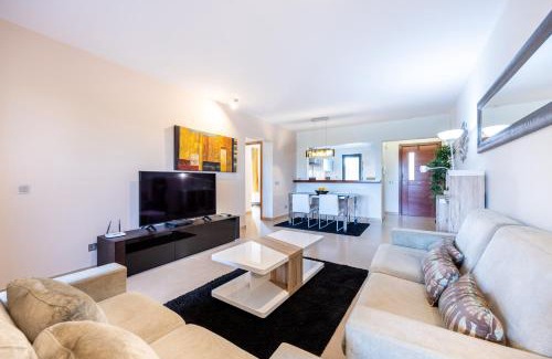 Praia da Luz Apartamento | CoolHouses Algarve, Luz 2 bed elegant flat, private pool & garden, SPA facilities, Mar da Luz 19