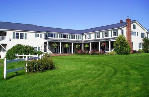 West Dover Casa | Cooper Hill Inn