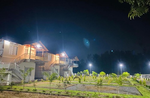 Kushalnagar Casa | Coorg River Edge Cottages