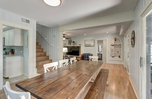Bayside Casa | Copano Bay Retreat- Pool & Fishing Pier