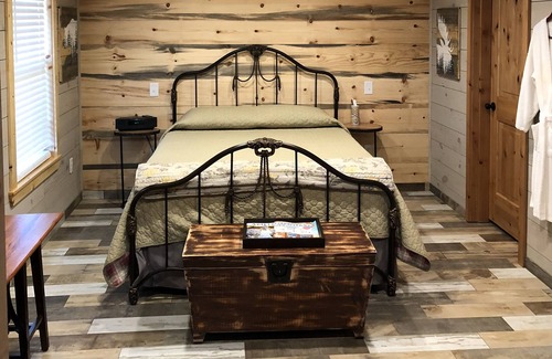 Goldsboro Cabina | Copper Cabin outdoor relaxation and country living at its best