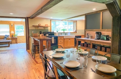 Hartland Four Corners Cabina | Copper Hill House - VT getaway near Ludlow & Okemo