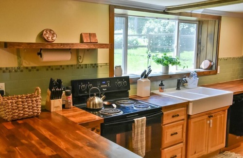 Hartland Four Corners Cabina | Copper Hill House - VT getaway near Ludlow & Okemo