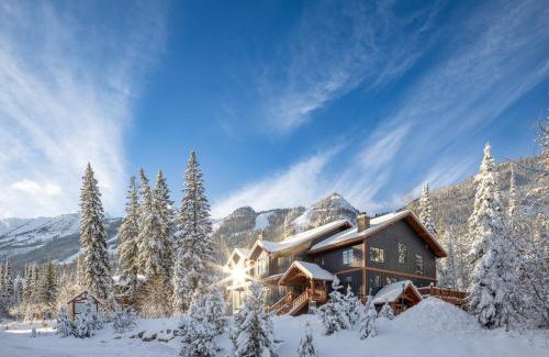 Golden Cabina | Copper Horse Lodge