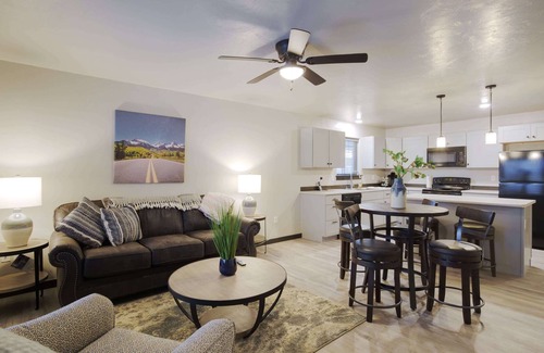 Butte Casa | Copper King Extended Stay Collection - 2 Bedroom Duplex