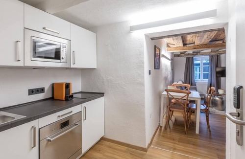 Altstadt Apartamento | Copper Room - APT. Stone Lodge Salzburg