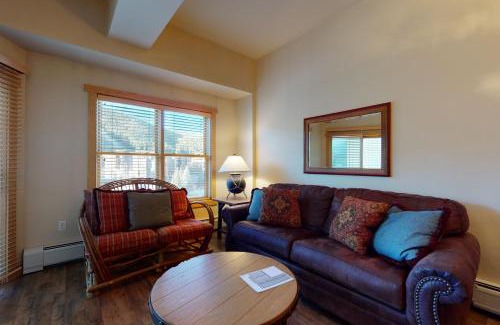 East Village at Copper Apartamento | Copper Springs 426