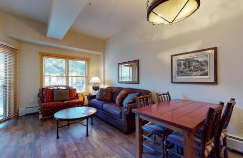 East Village at Copper Apartamento | Copper Springs 426
