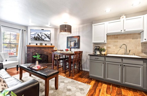 North Park City Condominio | Copperbottom Inn by KBM