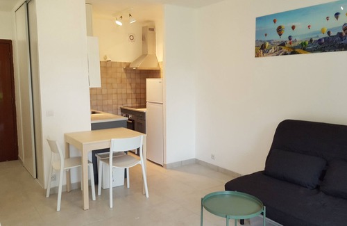 Bastide Giraud Apartamento | Coquet 2 Pièces Proche Plages, Terrasse - Piscine et Tennis Dans la Résidence