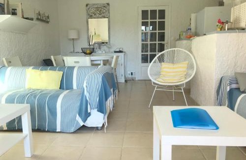 La Croix-Valmer Apartamento | COQUET MAS A GIGARO