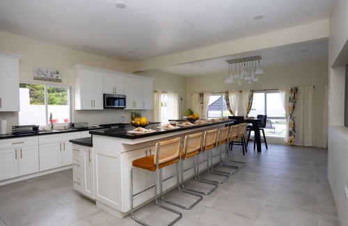 Treasure Beach Casa | Coral Bay Chateau - Luxury Villa in Treasure Beach
