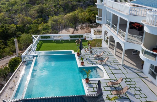Treasure Beach Casa | Coral Bay Chateau - Luxury Villa in Treasure Beach