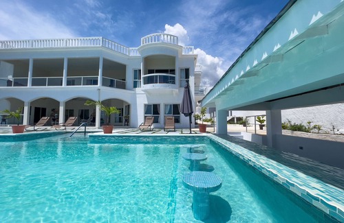 Treasure Beach Casa | Coral Bay Chateau - Luxury Villa in Treasure Beach