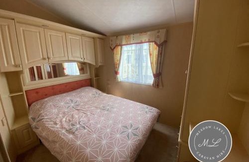 Ingoldmells Apartamento | Coral Beach - Row 73 Van 2, central heating, WiFi, bed linen - Meadow Lakes Caravan & Lodge Hire