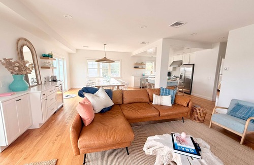 Eastward Look Casa | Coral Cabana || 7BD/5BA