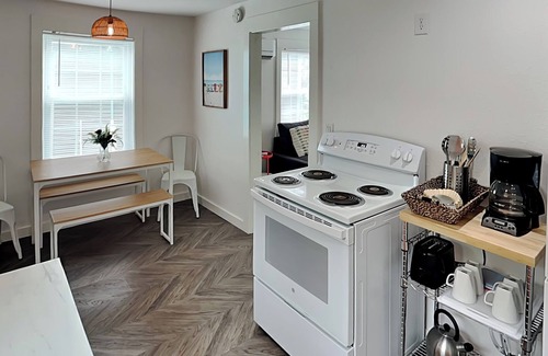 Rockport Cabaña | Coral Cottage