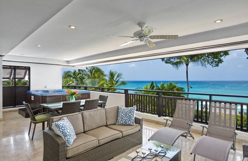 Old Trees Bay Apartamento | Coral Cove 4, campos verdes