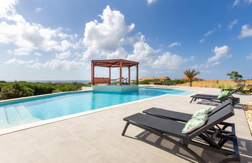 St. Marie Apartamento | Coral Estate Ocean View Apartments