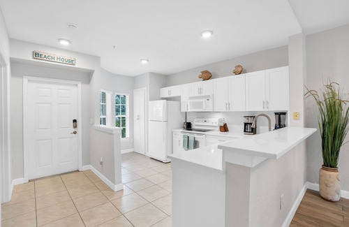 Ole Condominio | Coral Falls Lely-2bed-2bath South Naples-1st Floor