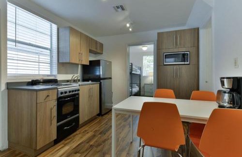 West Little Havana Apartamento | Coral Gables Area Hidden GEM with Private Garden