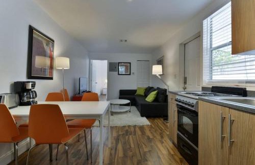 West Little Havana Apartamento | Coral Gables Area Hidden GEM with Private Garden