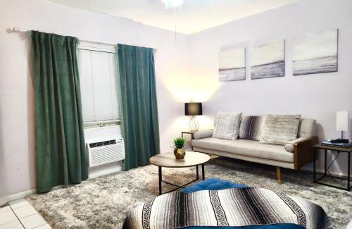 Baker Homestead Apartamento | Coral Gables/Coconut Grove area FREE parking