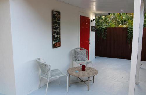 Flagami Casa | Coral Gables Guest Studio