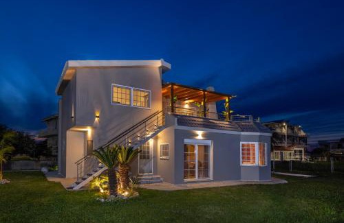 Petaloudes Casa | Coral Paradise Luxury Modern Family Villa with Jacuzzi, Pool View & Parking in Rhodes Island