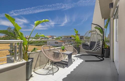 Petaloudes Casa | Coral Paradise Luxury Modern Family Villa with Jacuzzi, Pool View & Parking in Rhodes Island