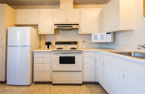 East End Apartamento | Coral Reef Inn & Suites